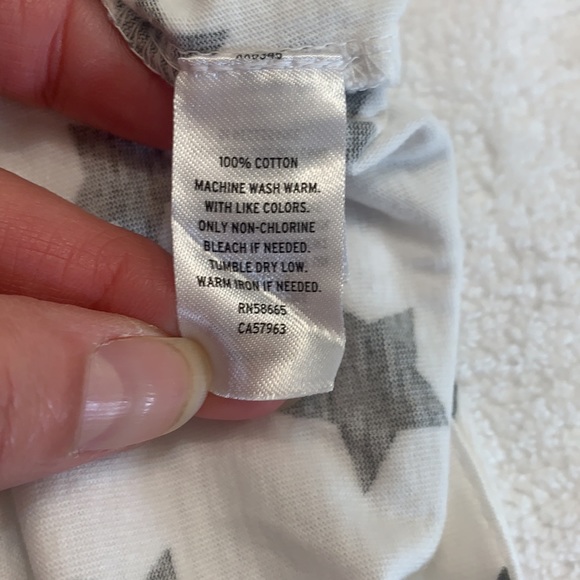 NWOT NORDSTROM BABY ONE PIECE SIZE 6 MONTHS - Picture 6 of 7